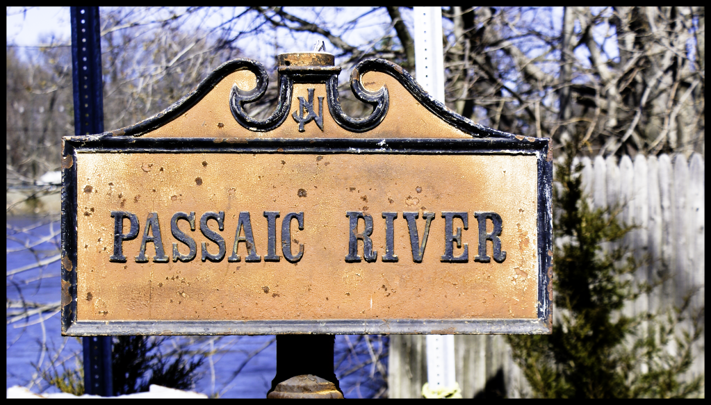 Name: PassaicRiverSign.png
Views: 101
Size: 2.93 MB