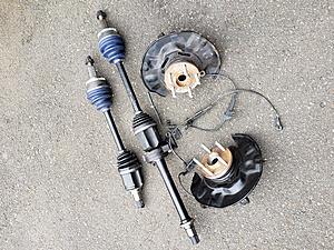 Driveshaftshop 3.9 axles with spindles and hubs-20180923_113111.jpg