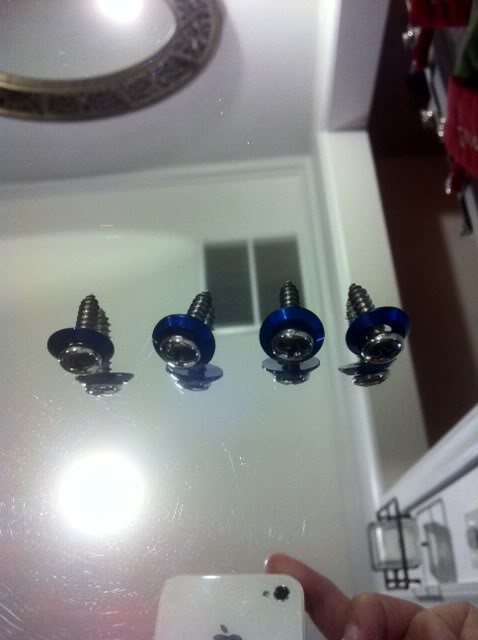 Name: screws.jpg
Views: 16
Size: 32.7 KB