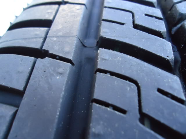 Name: Tread4.jpg
Views: 30
Size: 37.1 KB