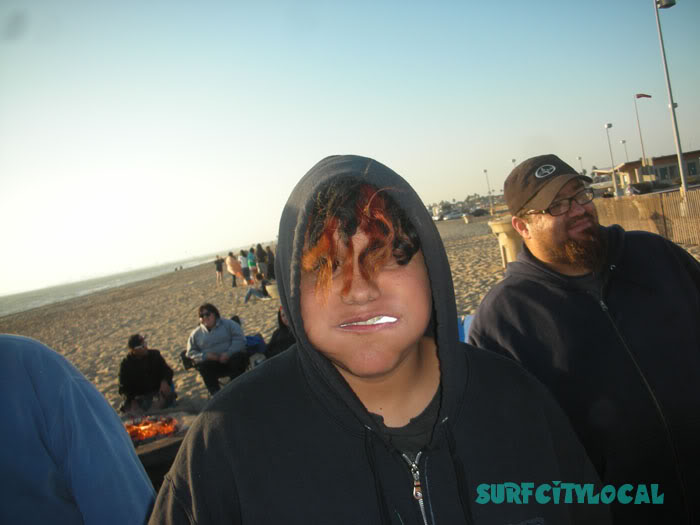 Name: FUSCION2009BeachBash121.jpg
Views: 18
Size: 40.1 KB