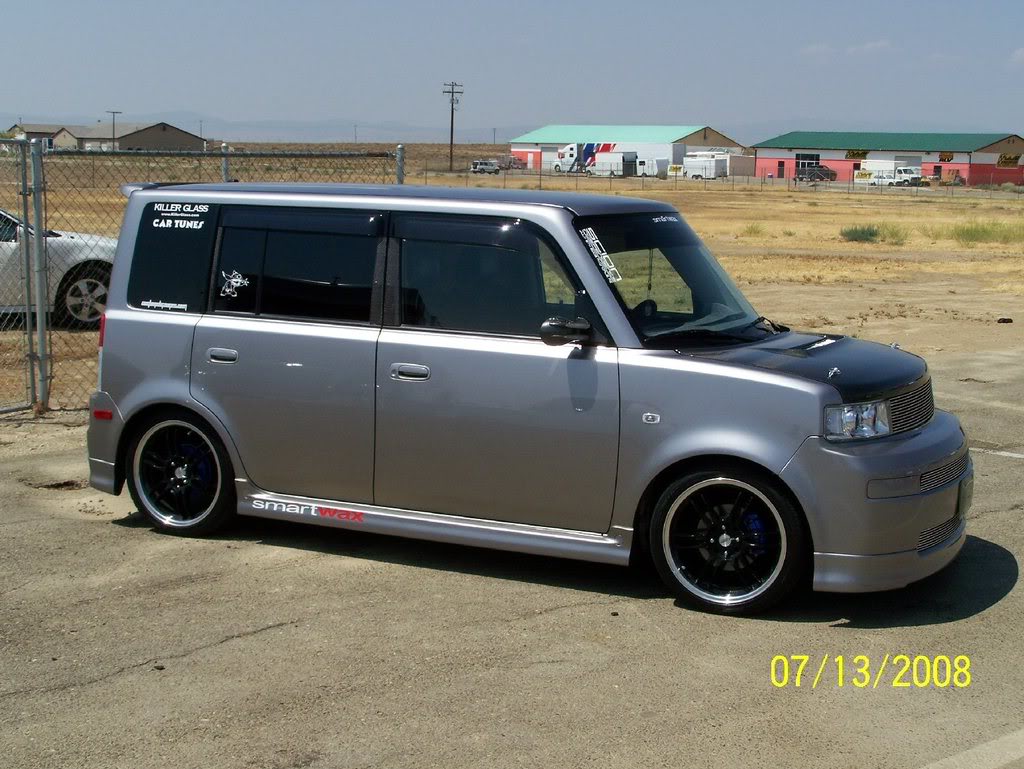 Name:  WillowSpringsRaceway065.jpg
Views: 64
Size:  136.3 KB