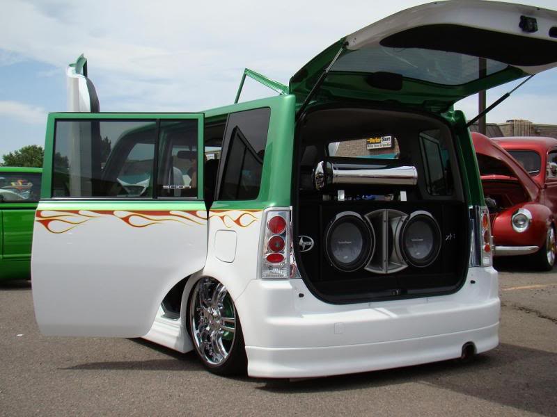 Name: whiteb3.jpg
Views: 19
Size: 66.7 KB
