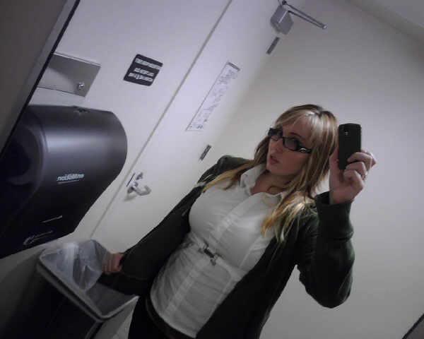 Name:  l_b67ae2e07e194630847f1f2d1c482fed.jpg
Views: 34
Size:  17.9 KB