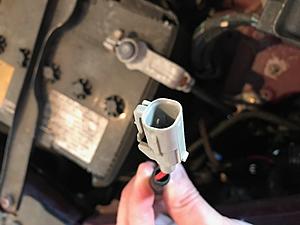 Help with defective OEM style fog light harness please-scion-fog-light-connector-oem-wiring-harness-factory-.jpg