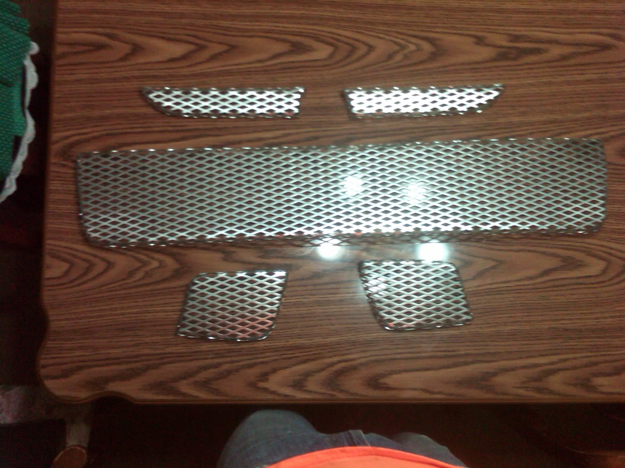 Name:  IMG00104-20101021-1901.jpg
Views: 176
Size:  406.4 KB