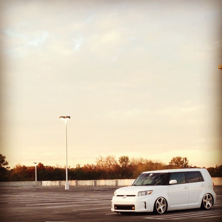 Name:  xbgarage2.jpg
Views: 47
Size:  315.9 KB
