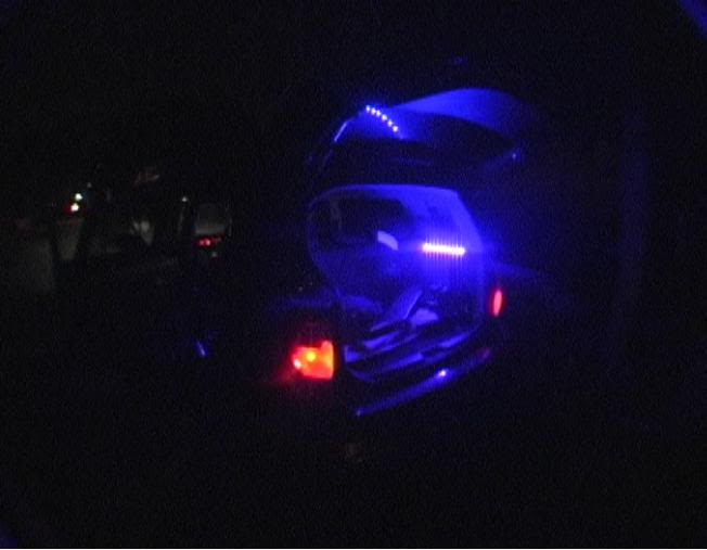 Name: trunklight.jpg
Views: 412
Size: 23.2 KB