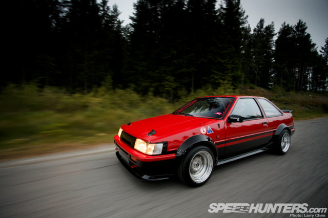 Toyota corolla levin ae86