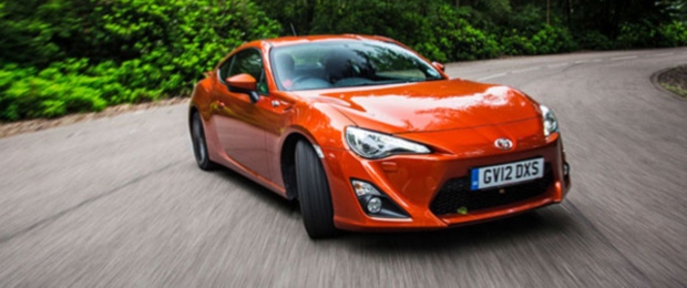 Toyota-GT86-Drift-Scion-FR-S-slider