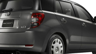 Two-Tone Paint Comes to the Scion xD