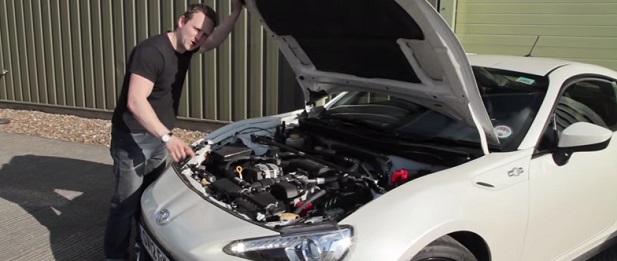 Car Throttle Compares the Toyota GT86 to HKS Supercharged Version