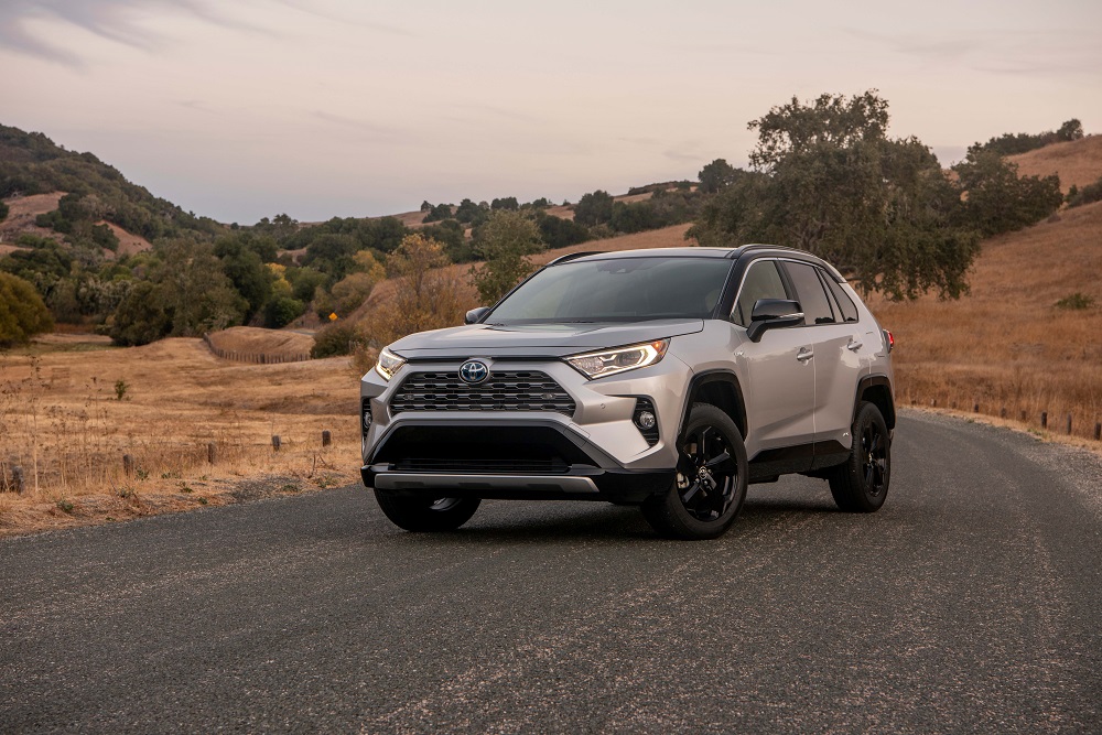 2019 Toyota RAV4 Debuts