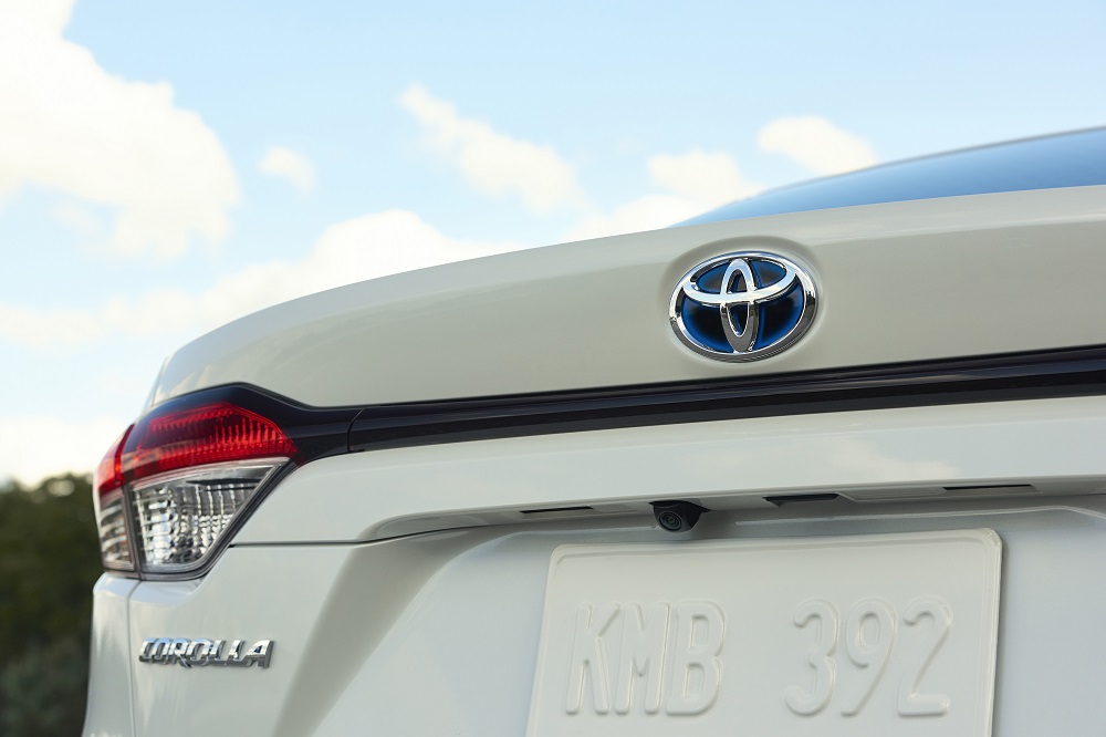 2020 Corolla Hybrid Sedan News