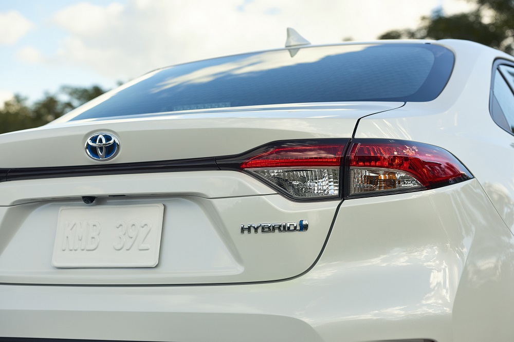 2020 Corolla Hybrid Sedan News