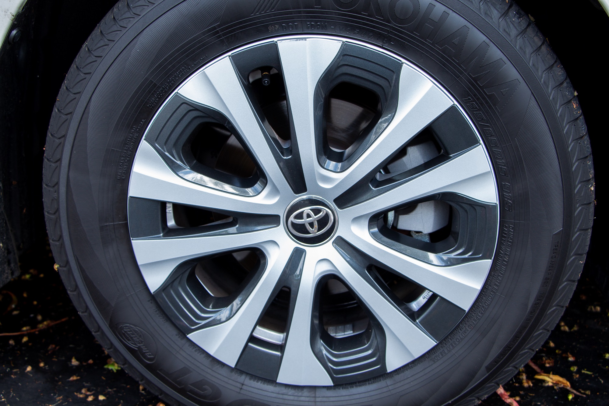 2020 Toyota Corolla LE Hybrid