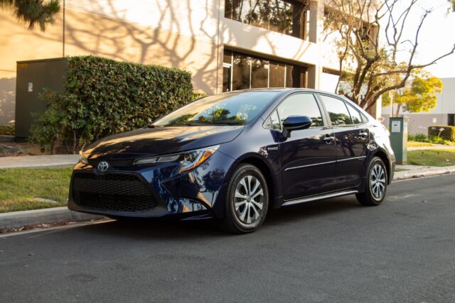 2020 Toyota Corolla Sedan Hybrid Exterior